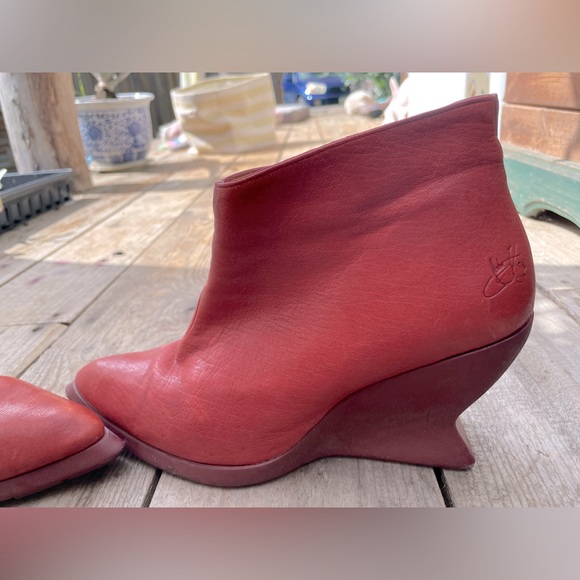 Fluevog The Jitters Ishshoes - Picture 2 of 9